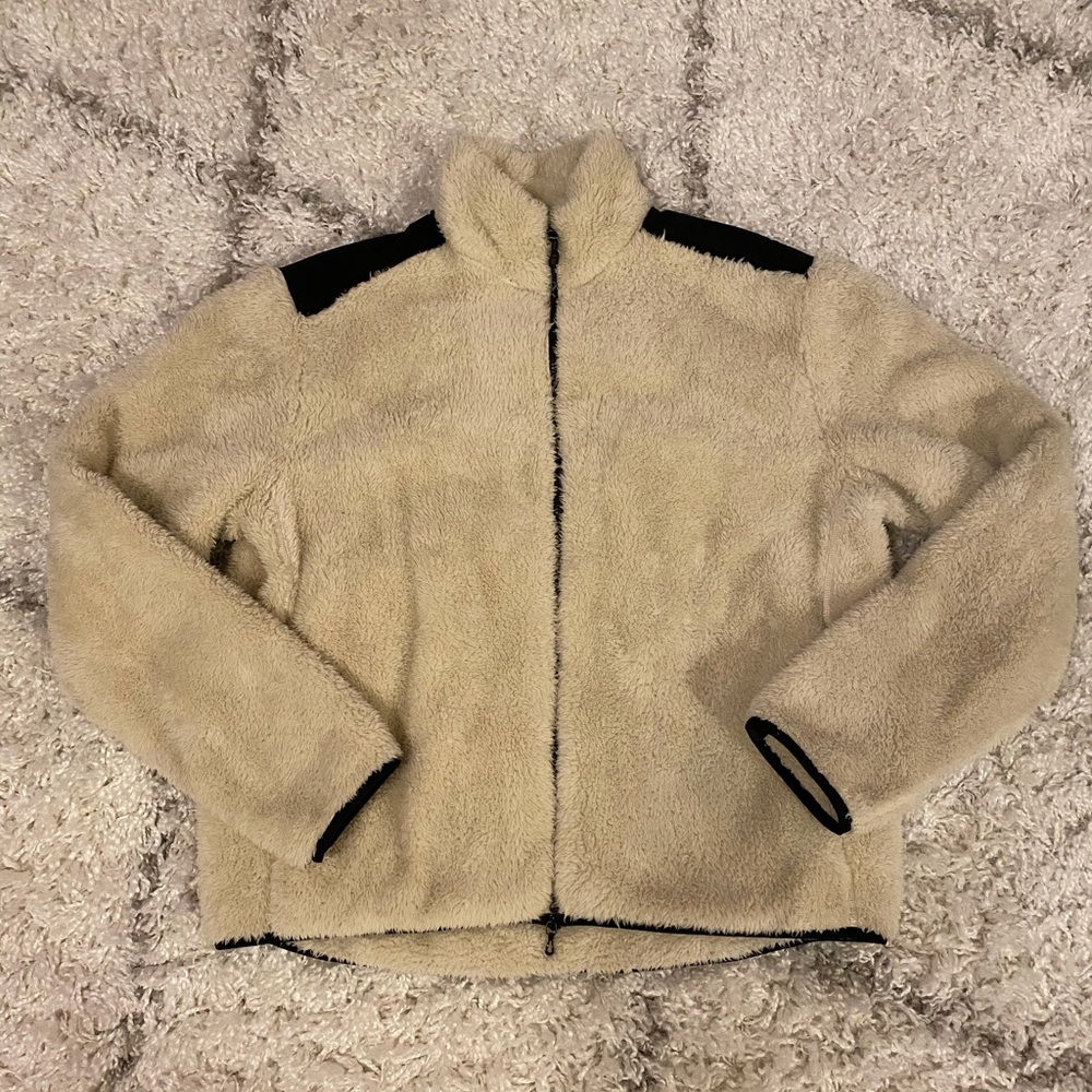 rag n bone fuzzy jacket.